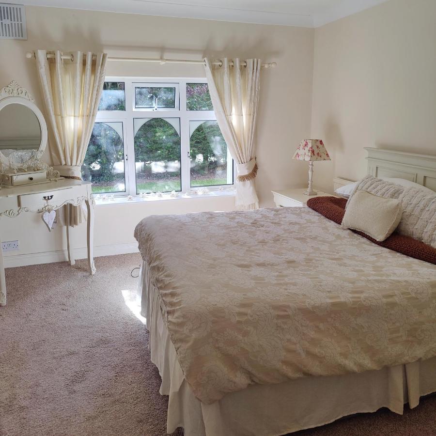 Rooms At Ballysax House The Curragh Buitenkant foto